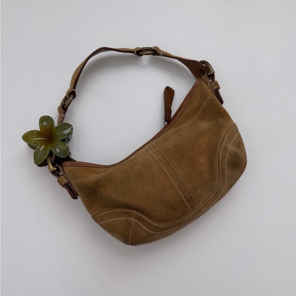 Coach Handbags - Vintage Coach Soho Tan Suede Hobo
Shoulder Bag 9658 Y2K Buckle Strap